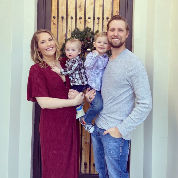 Meet your Posher, Erin - Picture 9 of 12